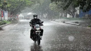 Weather Update: IMD Issues Orange Alert In Five States, Drizzling Likely In Delhi, Mumbai | Check State-Wise Prediction